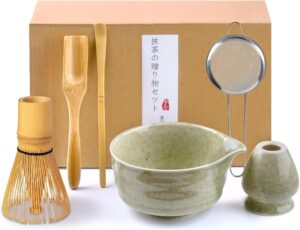 VIBINHO Matcha Set, 6 Stück Matcha Tee Set mit Matcha Besen, Edelstahlsieb, Matcha Schale, 2 Matcha Löffel, Besenhalter aus Keramik